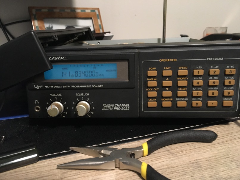 The entire 806 to 960 MHz range is now unlocked.